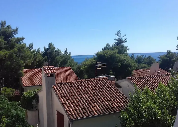 Apartments Lancek