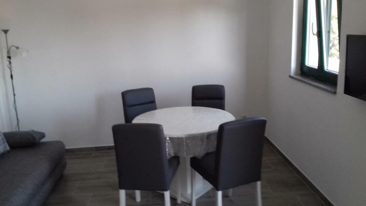 Lancek Apartment